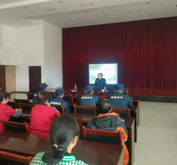 人人講安全  個(gè)個(gè)會(huì)應(yīng)急 --現(xiàn)代物流公司開展&ldquo;安全生產(chǎn)月&rdquo;消防安全主題活動(dòng)