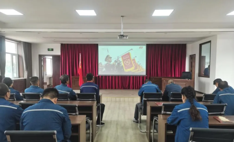 配送公司黨委所屬黨支部聯(lián)合開(kāi)展“永葆初心 踐行誓言”迎七一主題黨日活動(dòng)