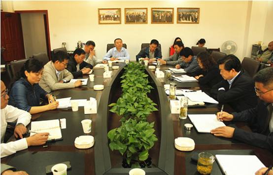 集團黨委書記白家林講&ldquo;三嚴三實&rdquo;專題黨課